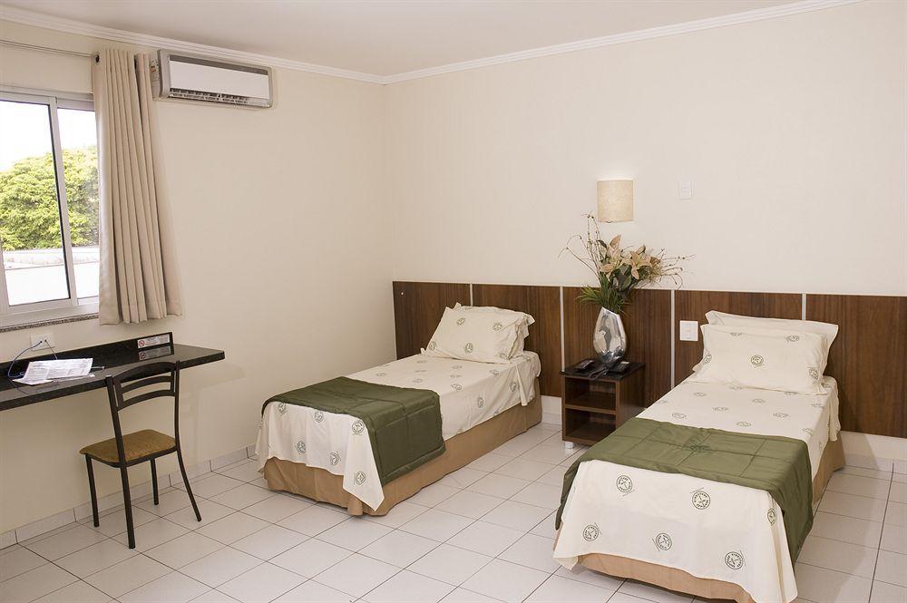 Araucaria Hotel Business - Maringá Εξωτερικό φωτογραφία