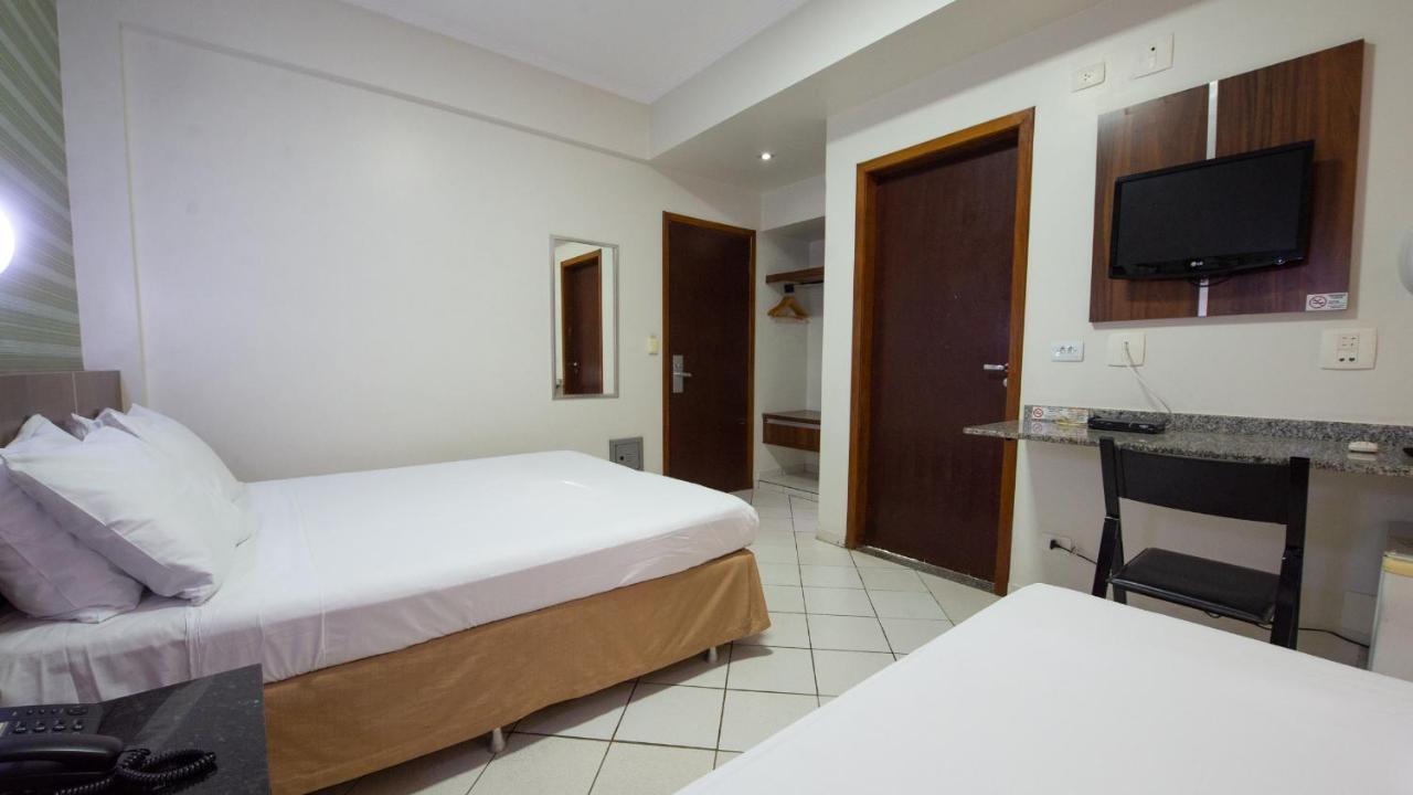 Araucaria Hotel Business - Maringá Εξωτερικό φωτογραφία