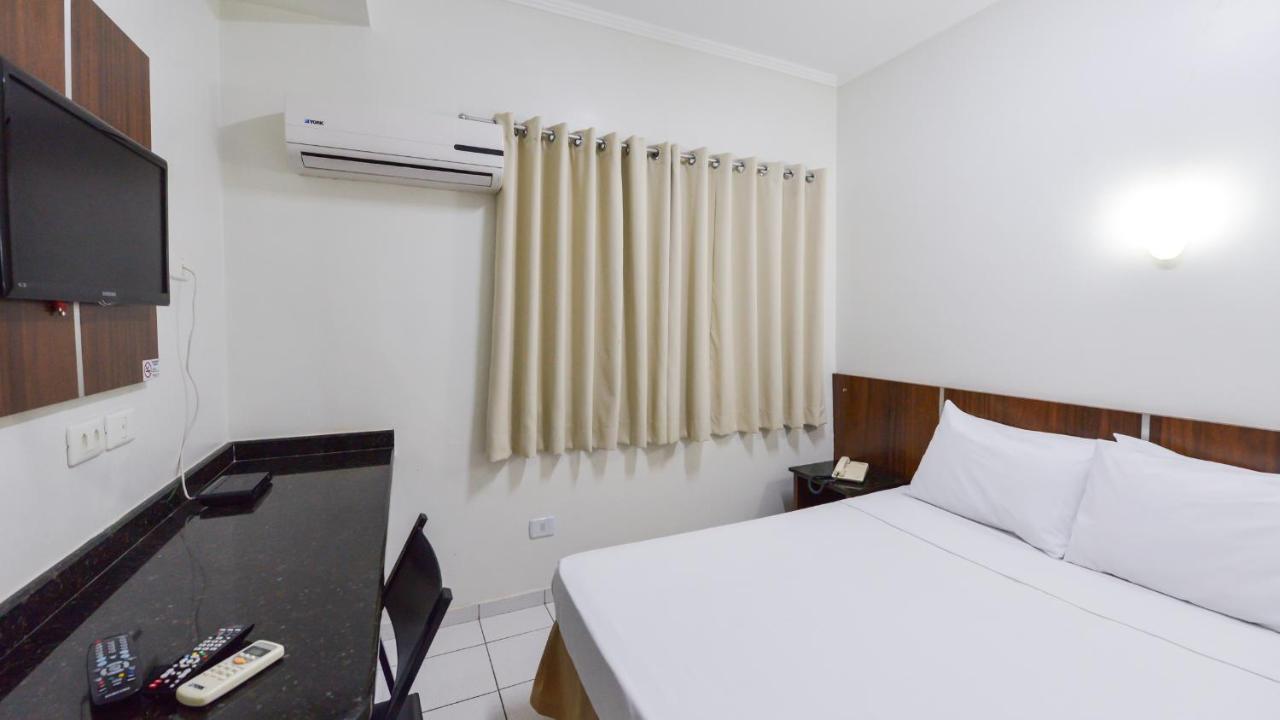 Araucaria Hotel Business - Maringá Εξωτερικό φωτογραφία